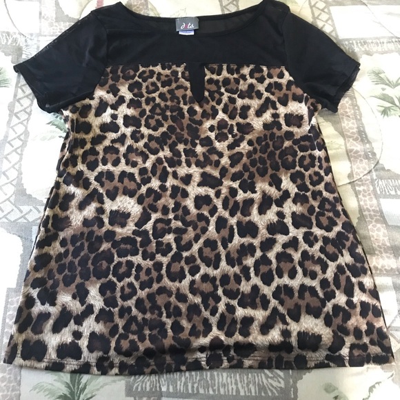 Mesh Shoulder and Cheetah Print Shirt - Picture 1 of 1